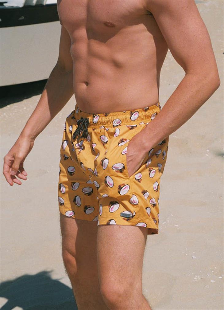 2021/03/beachlife-swimwear-ss2021-men-coconuts.webp
