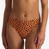 leopard-spots-string-bikinibroekje